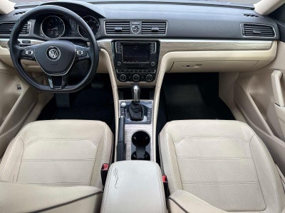 2017 Volkswagen Passat 1.8T SE