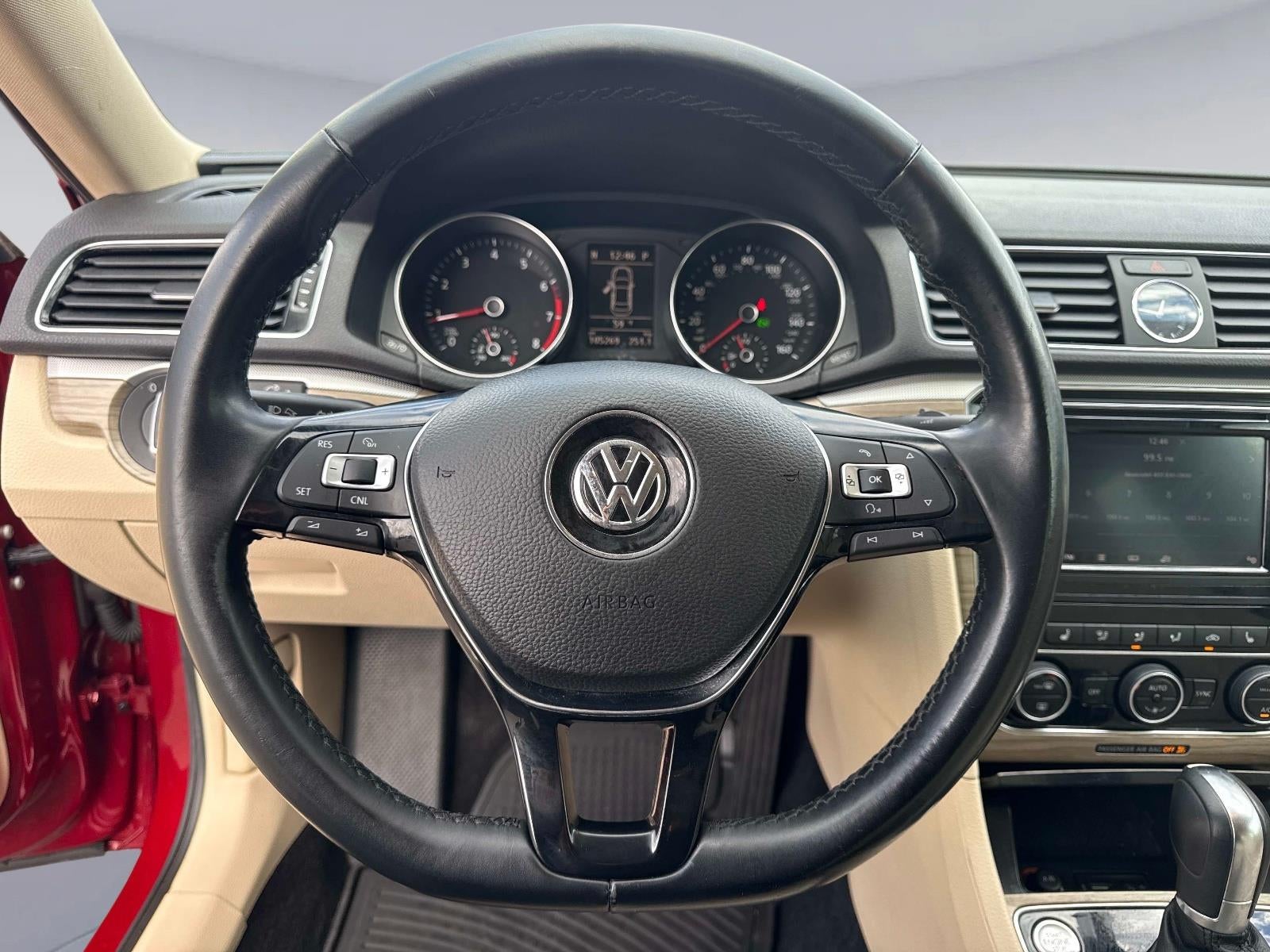 2017 Volkswagen Passat 1.8T SE