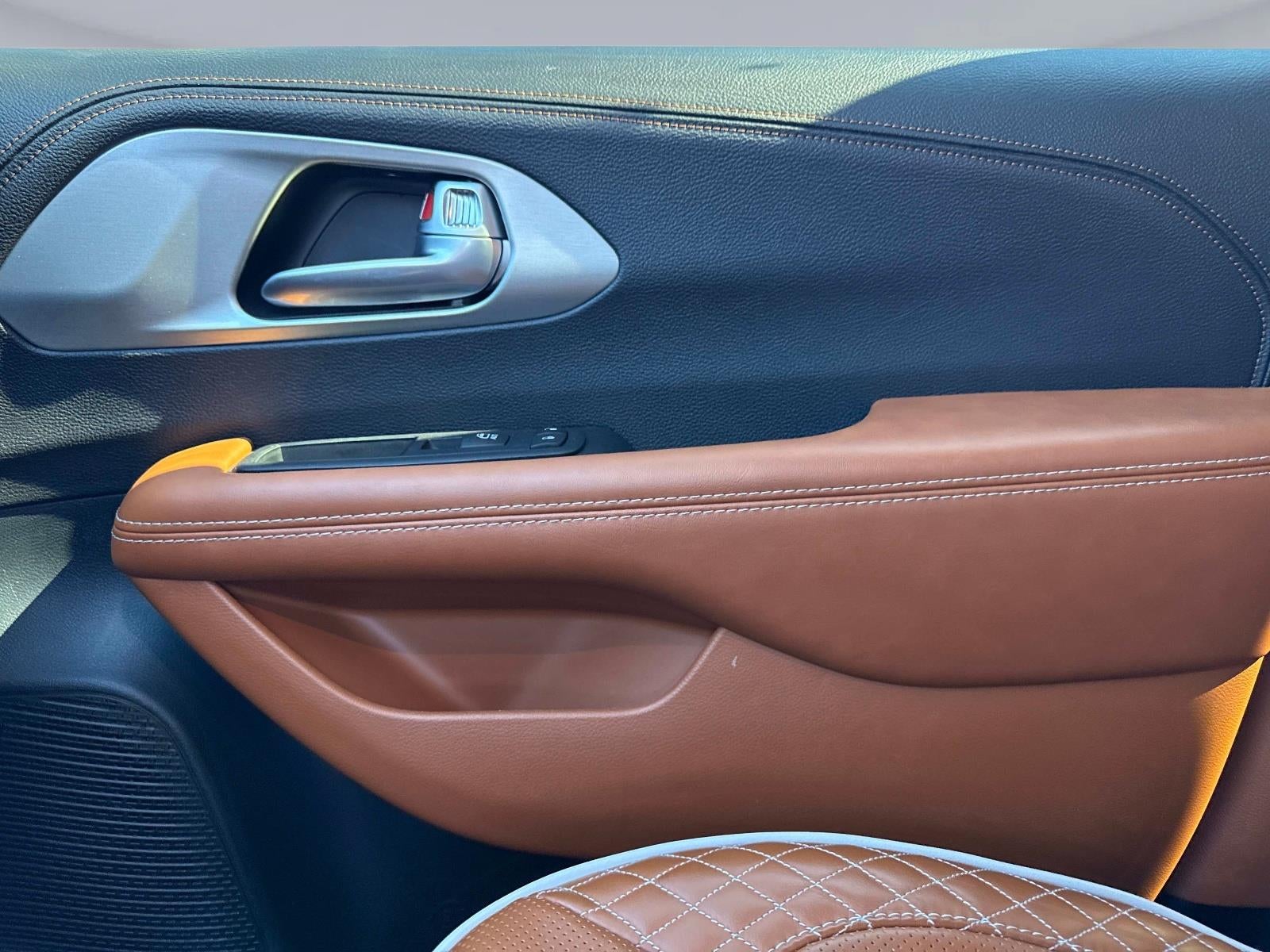 2024 Chrysler PACIFICA PINNAC Pinnacle