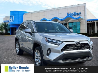 2025 Toyota RAV4 XLE Premium