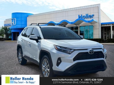 2024 Toyota Rav4 XLE Premium