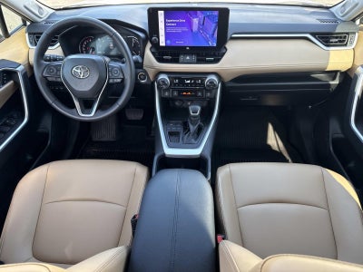 2024 Toyota Rav4 XLE Premium