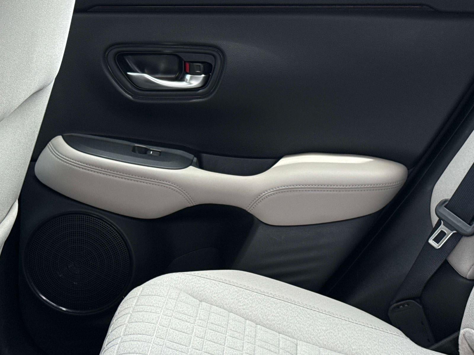 2023 Honda HR-V LX LX