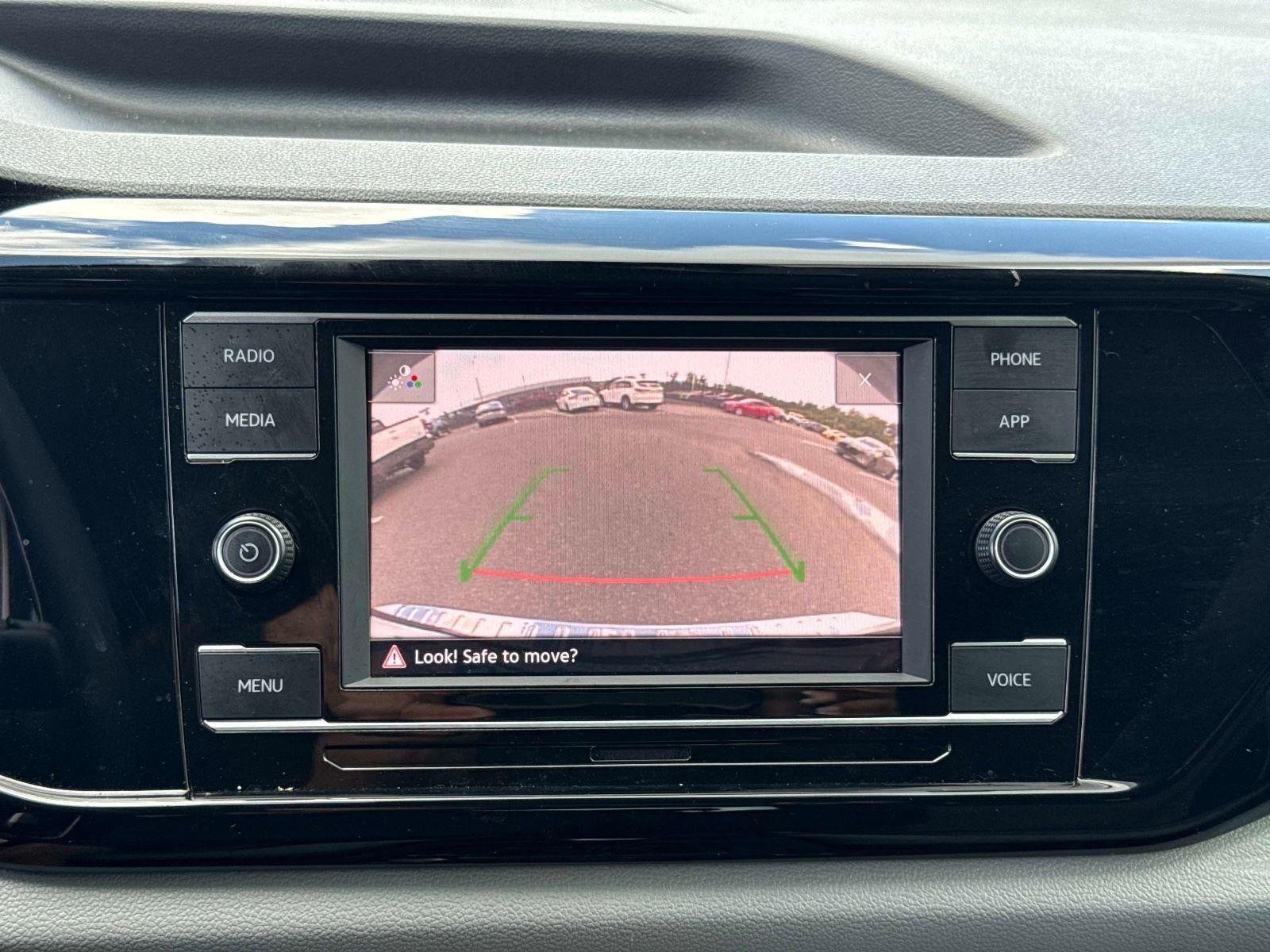 2022 Volkswagen Taos S