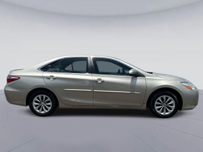2016 Toyota CAMRY Base