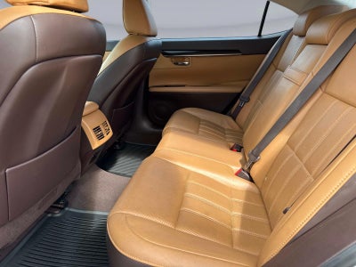 2016 Lexus ES 350 4dr Sdn