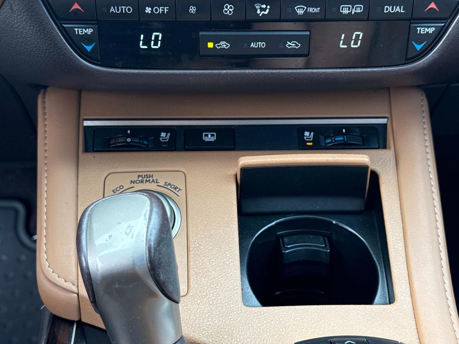 2016 Lexus ES 350 4dr Sdn