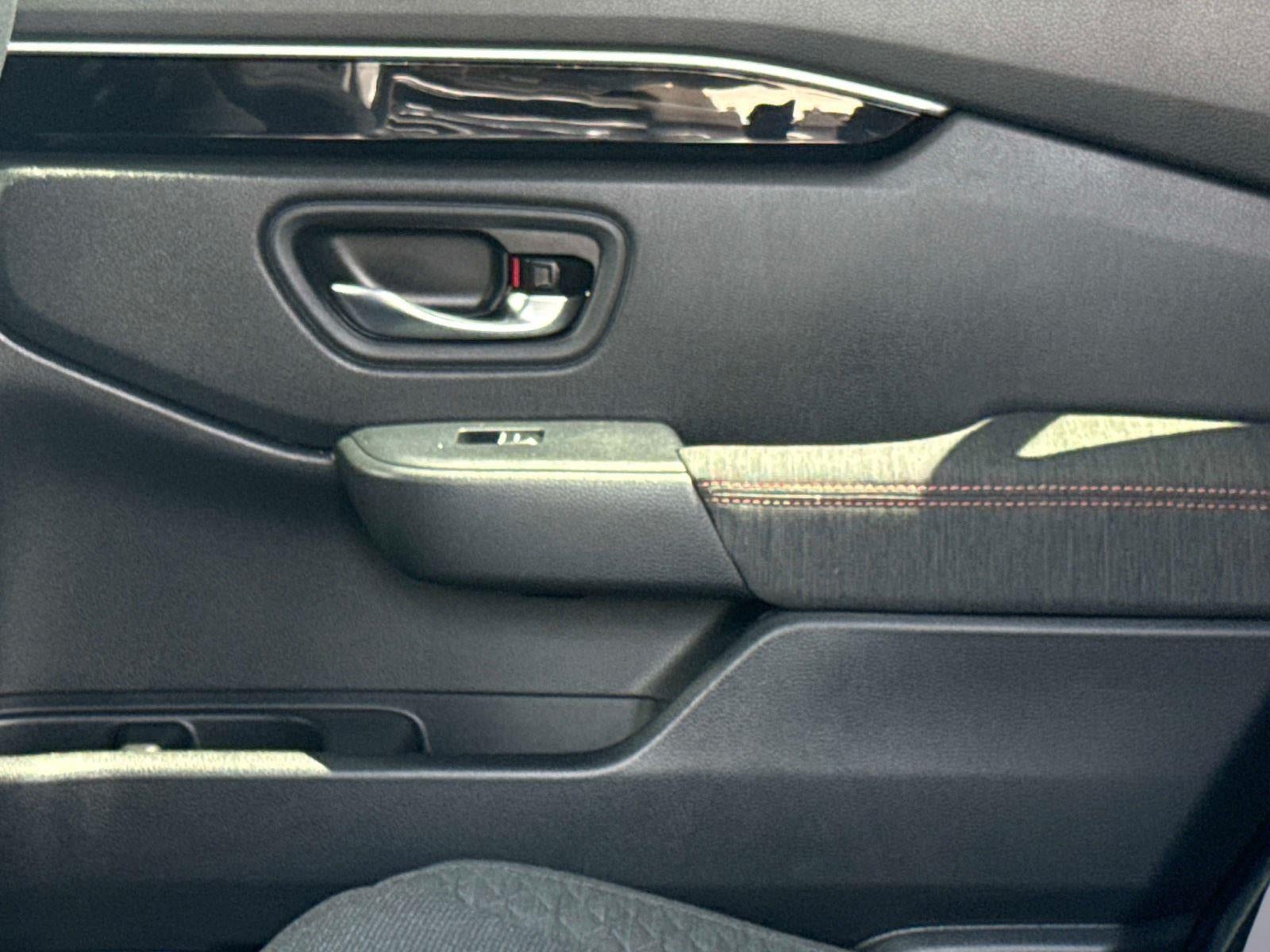 2025 Honda Pilot Sport