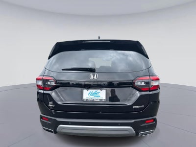 2023 Honda Pilot Touring