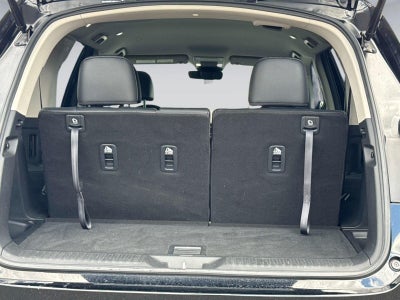 2023 Honda Pilot EX-L w/Rear Captain's Chairs