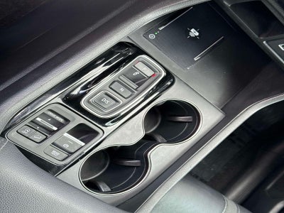 2023 Honda Pilot EX-L w/Rear Captain's Chairs