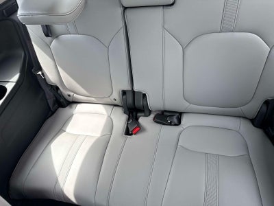 2023 Honda Pilot EX-L w/Rear Captain's Chairs