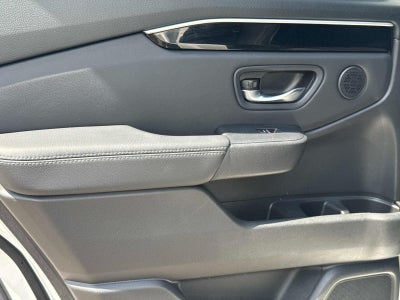 2024 Honda Pilot EX-L w/Rear Captain's Chairs