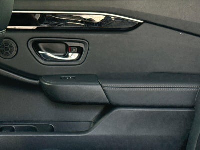 2024 Honda Pilot EX-L w/Rear Captain's Chairs