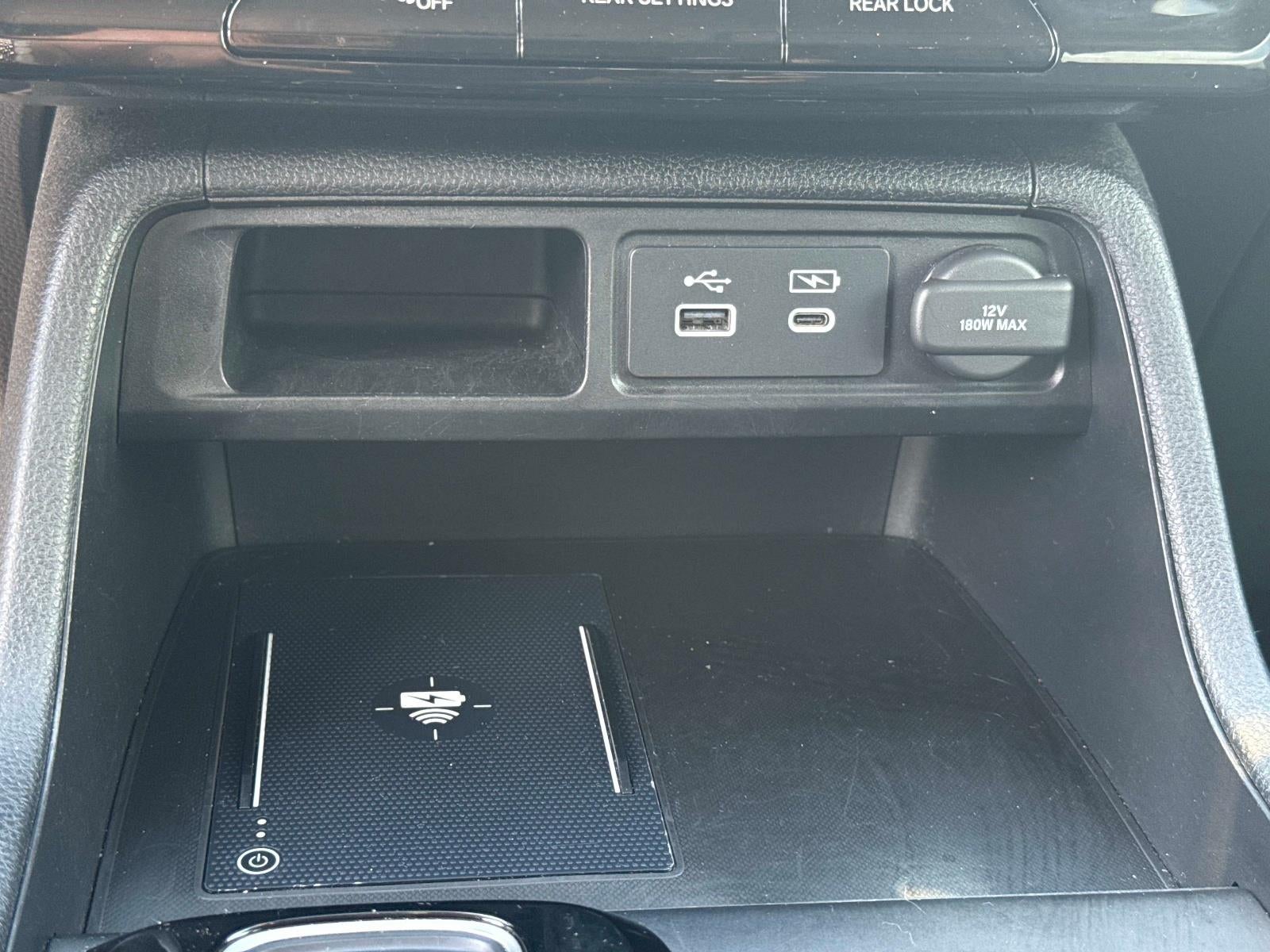 2024 Honda Pilot EX-L w/Rear Captain's Chairs