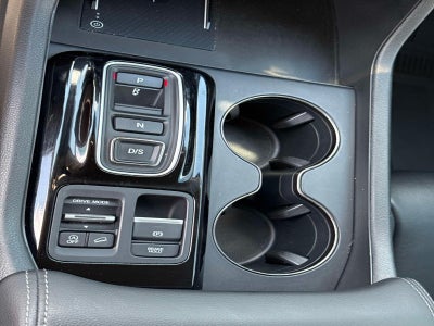 2024 Honda Pilot EX-L w/Rear Captain's Chairs