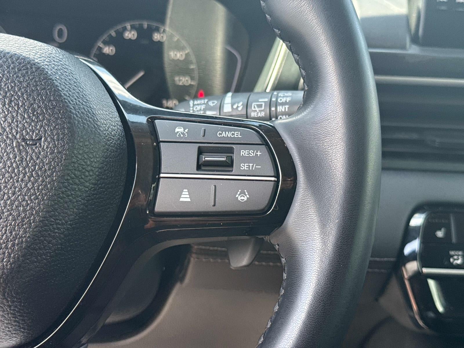 2024 Honda Pilot EX-L w/Rear Captain's Chairs