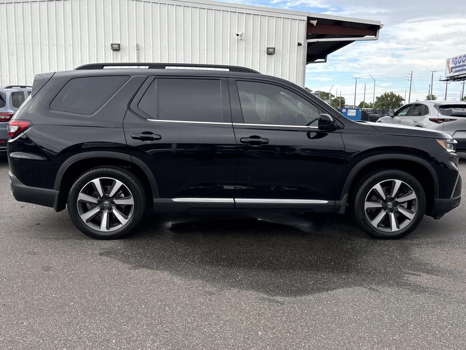 2025 Honda Pilot Touring