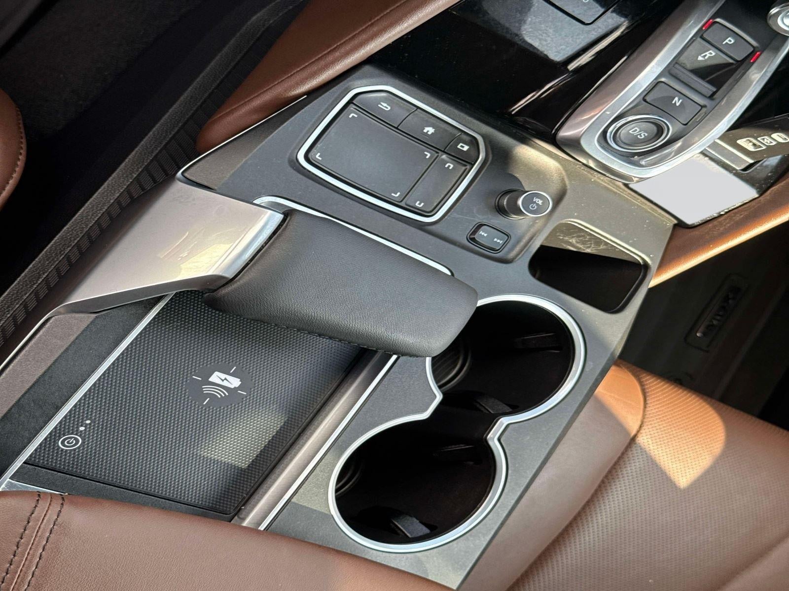 2023 Acura MDX w/Tech