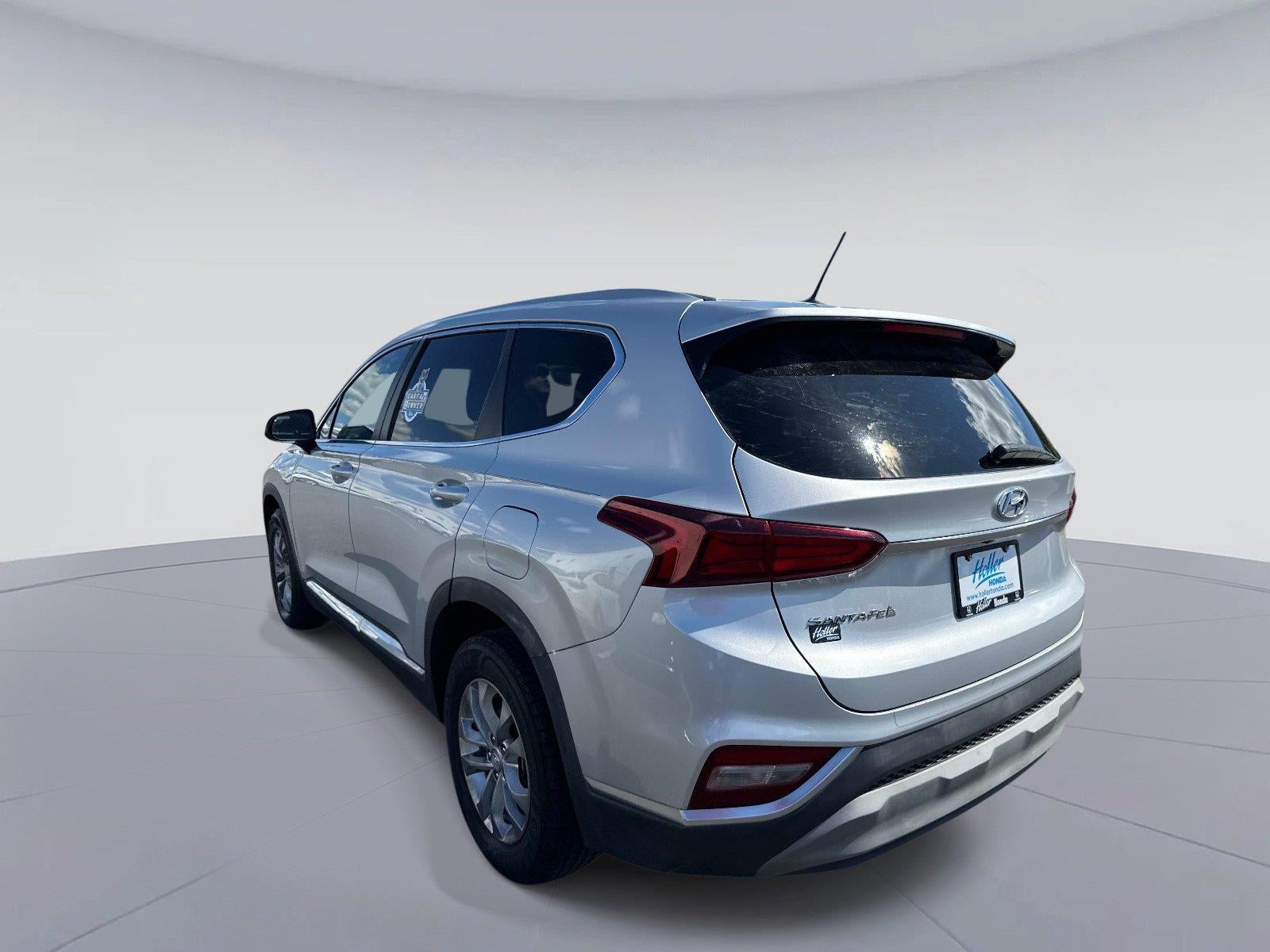 2019 Hyundai SANTA FE SE