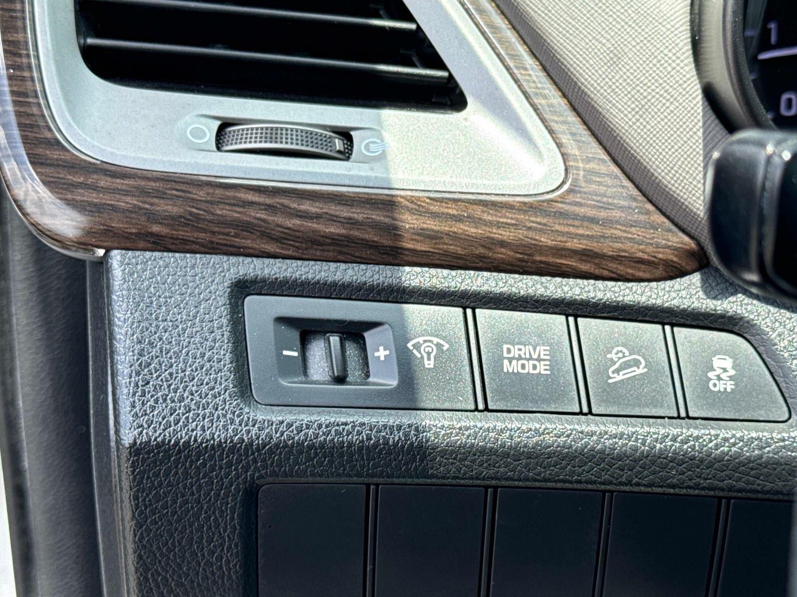 2017 Hyundai SANTA FE SPORT 2.4L