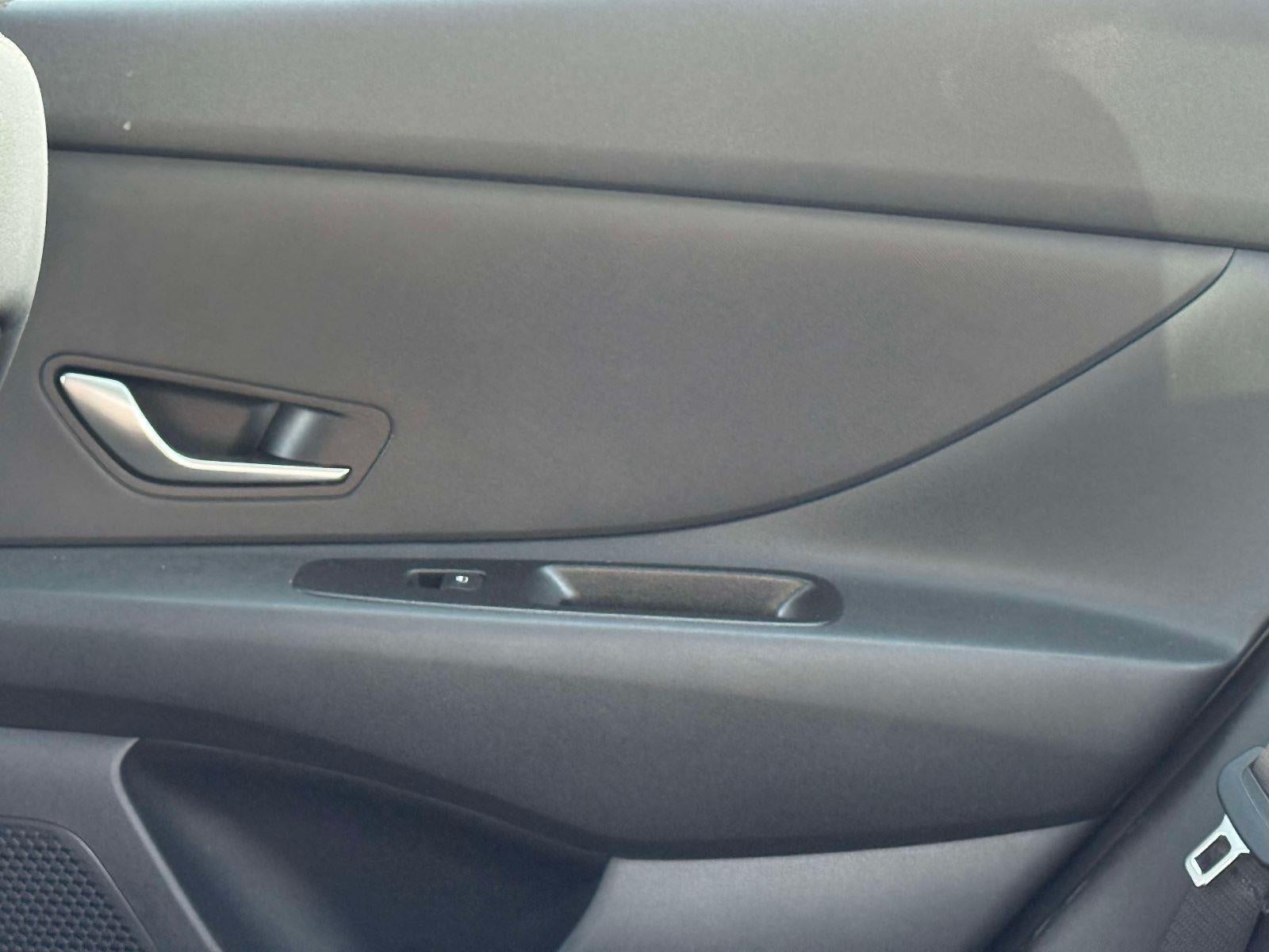 2021 Hyundai ELANTRA SEL SEL