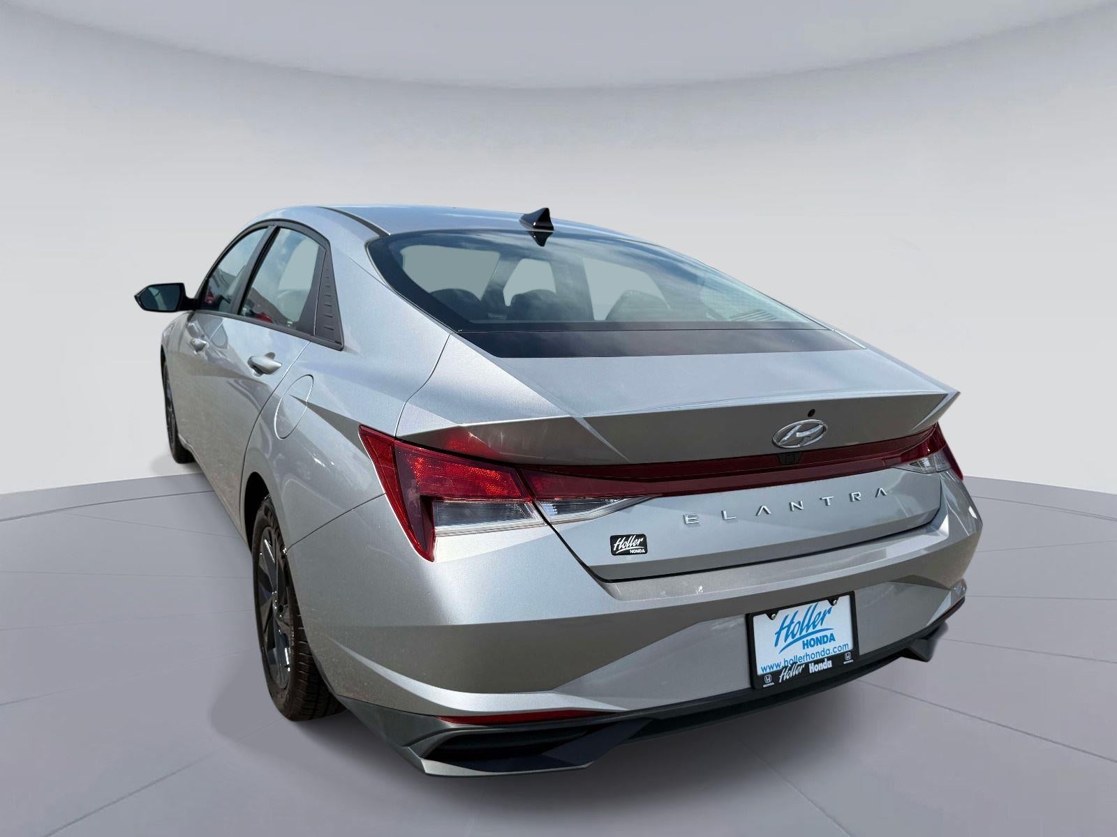 2021 Hyundai ELANTRA SEL SEL