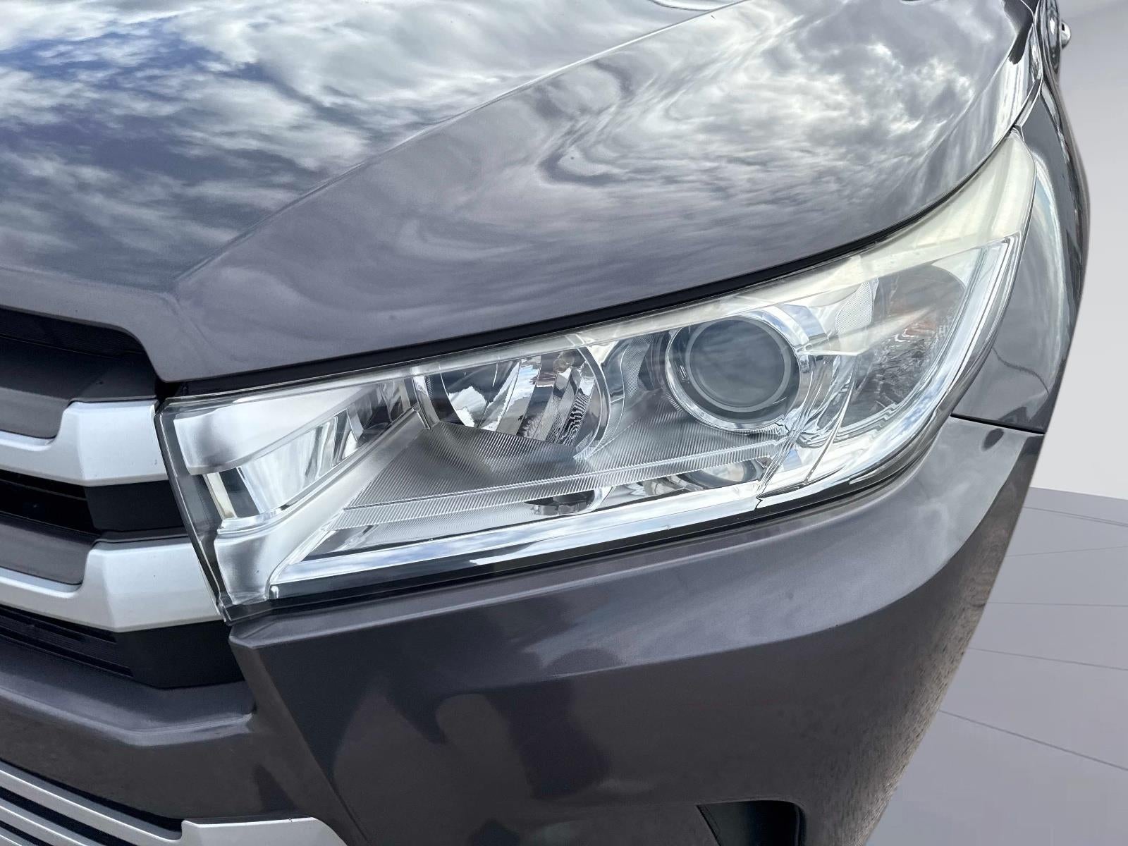 2017 Toyota Highlander LE