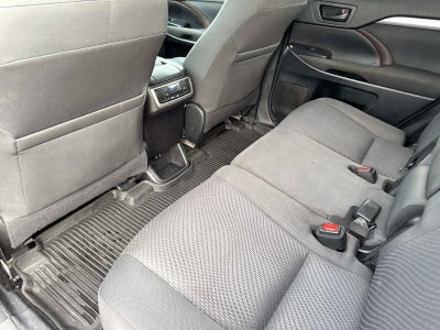 2017 Toyota Highlander LE