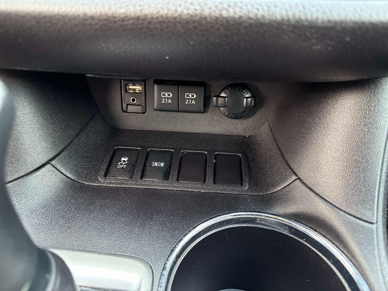 2017 Toyota Highlander LE