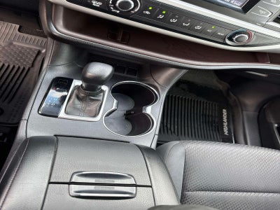 2017 Toyota Highlander LE