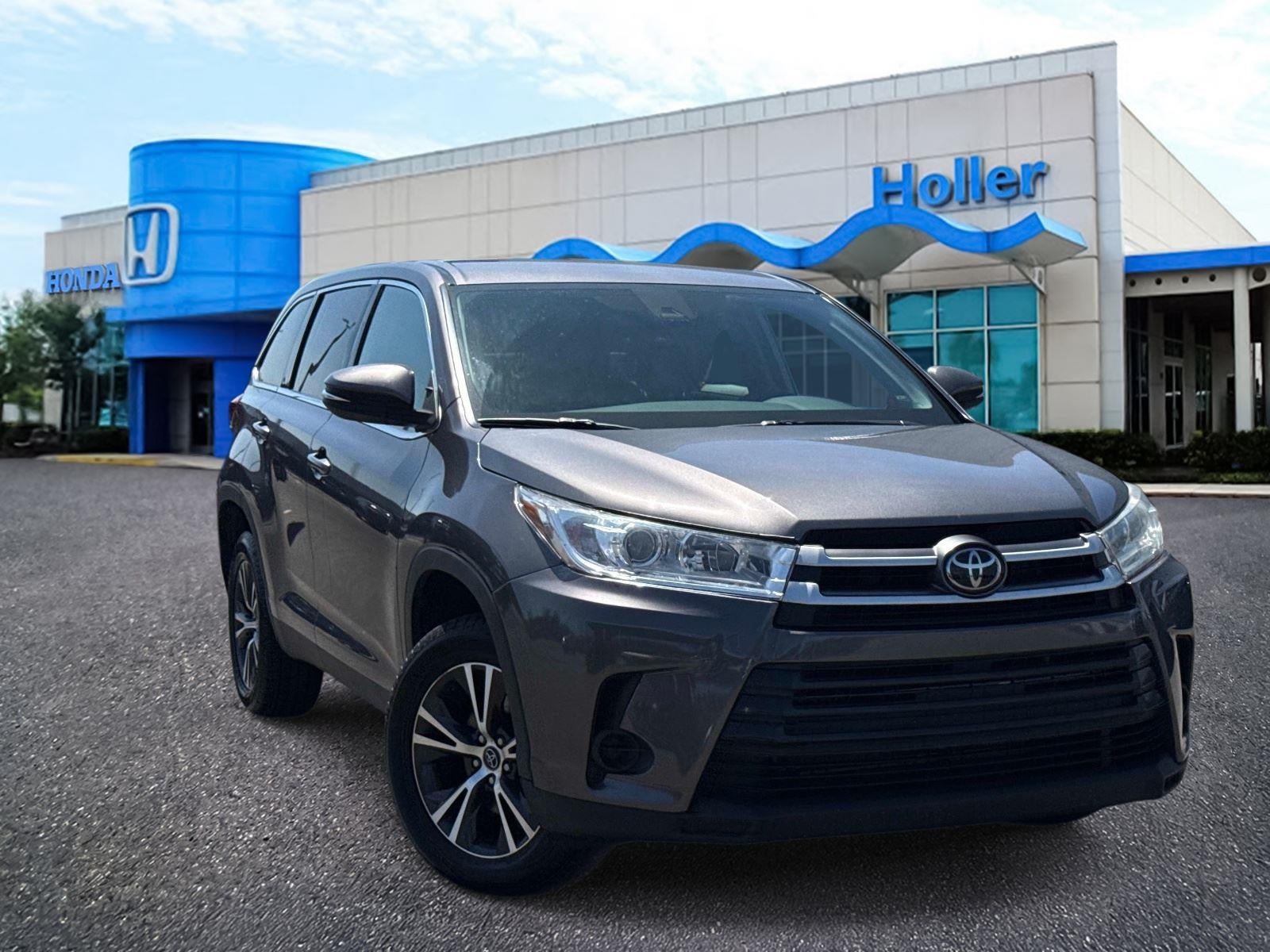 2019 Toyota Highlander LE