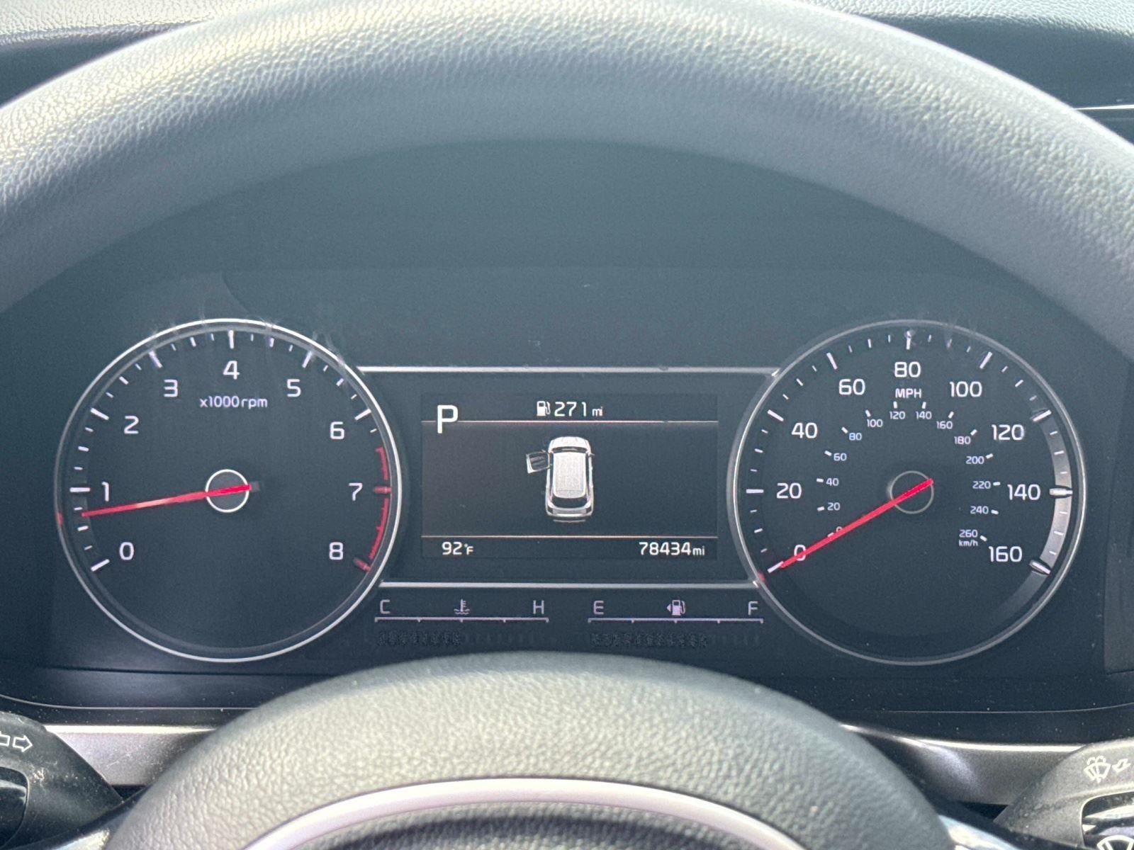 2022 Kia Sorento LX