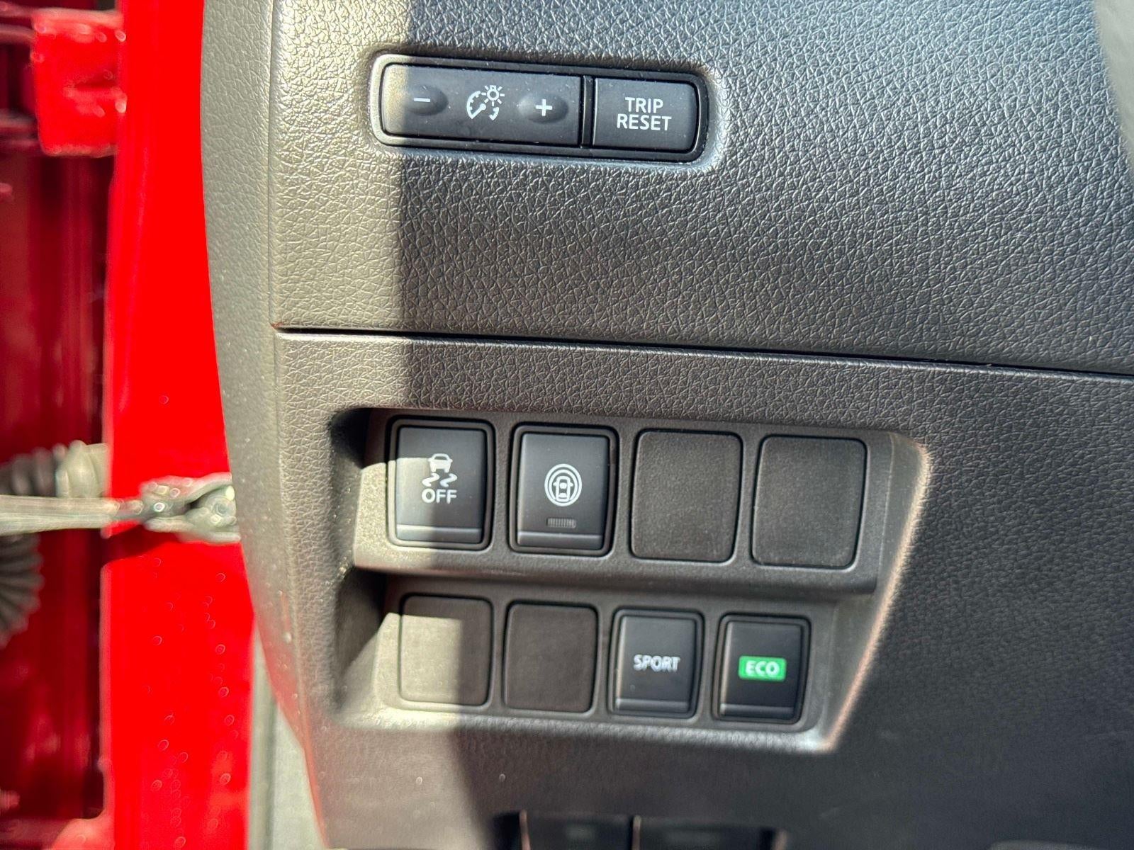 2020 Nissan Rogue Sport S