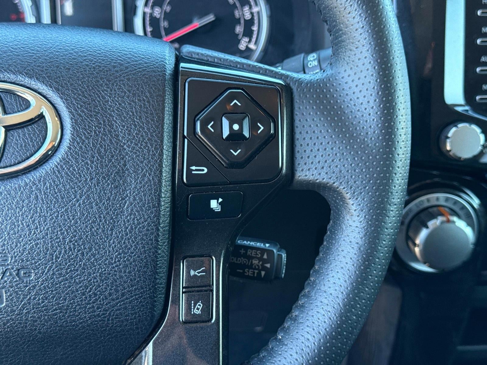 2024 Toyota 4Runner TRD Off-Road