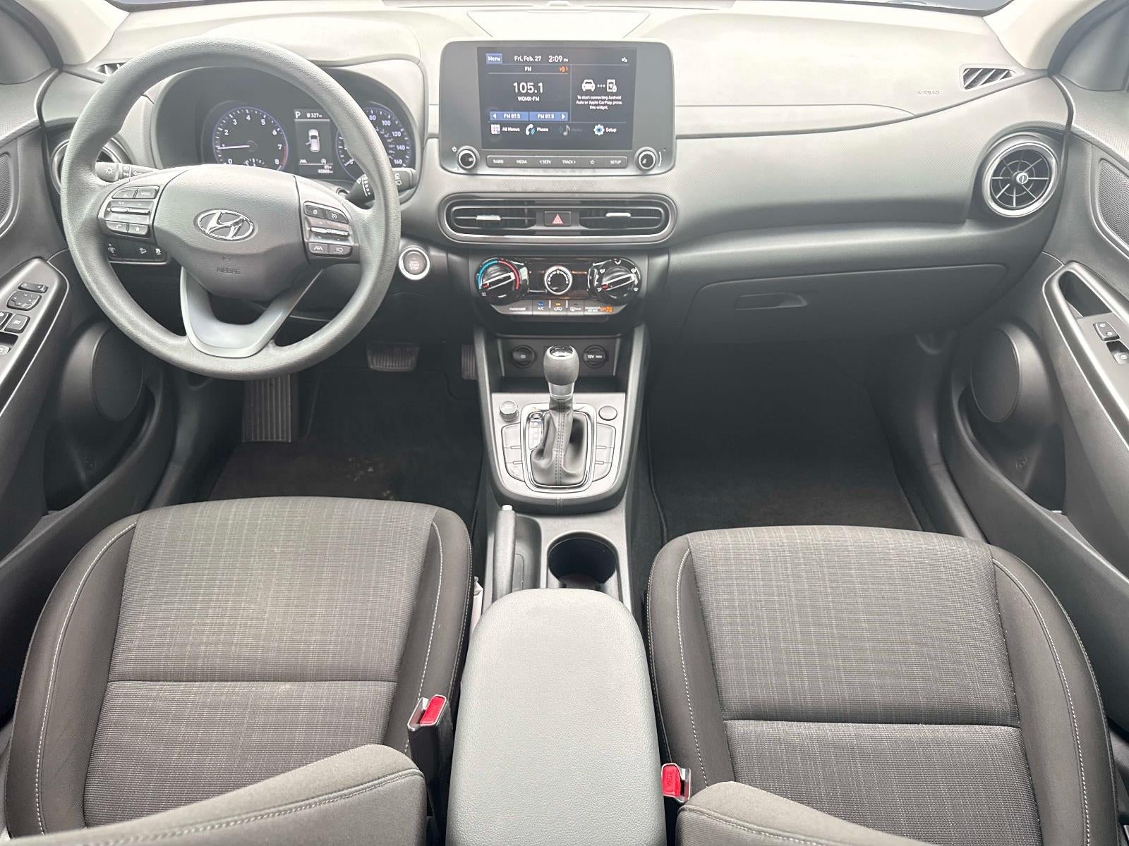 2023 Hyundai KONA SEL SEL