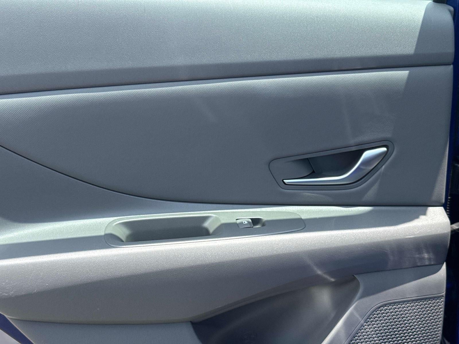 2024 Hyundai ELANTRA SEL SEL