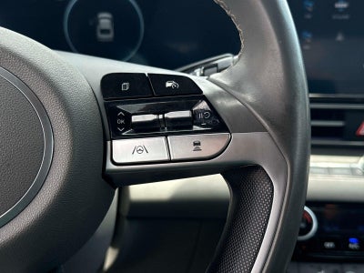 2024 Hyundai ELANTRA SEL SEL