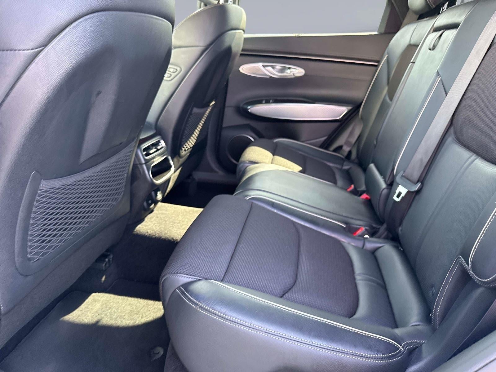 2022 Genesis GV70 2.5T
