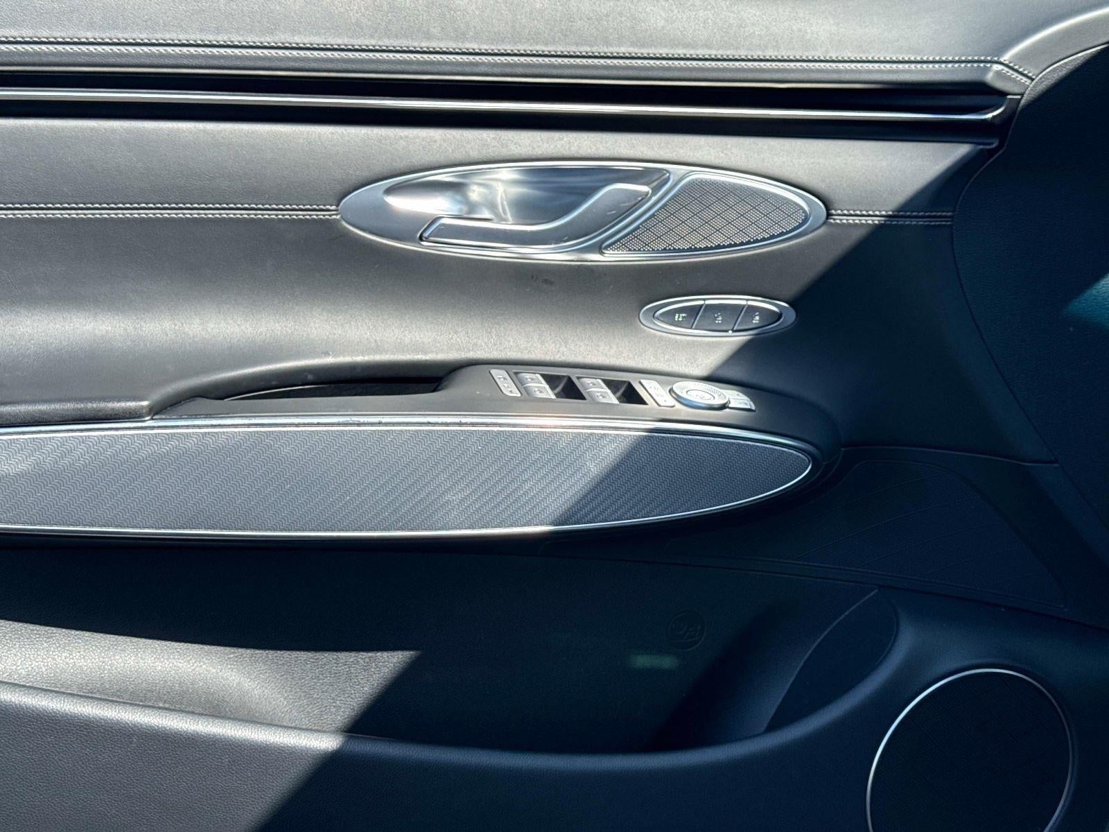 2022 Genesis GV70 2.5T