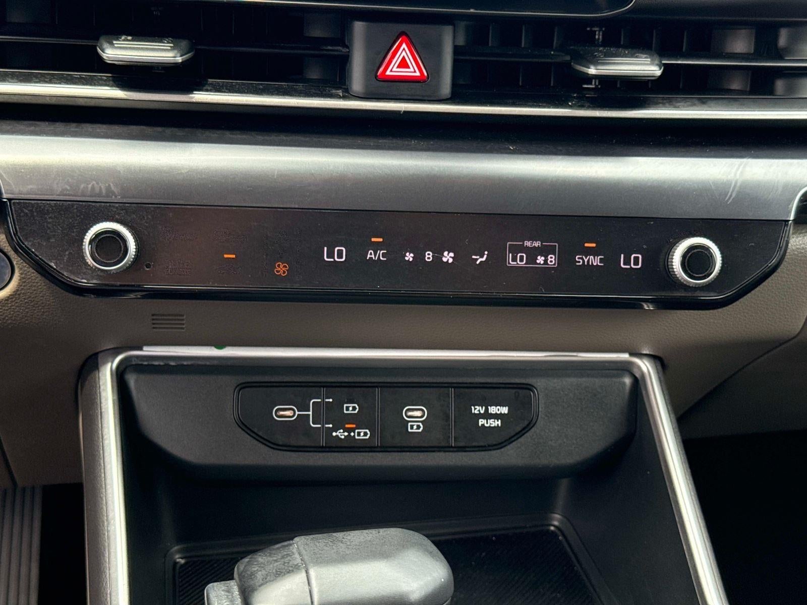 2025 Kia Carnival LXS