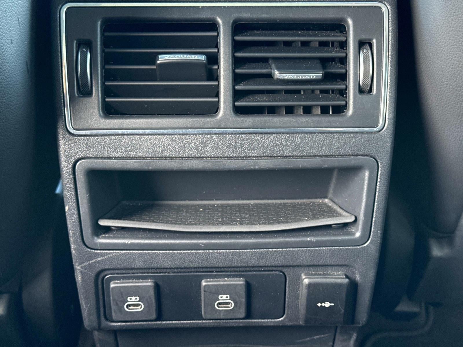 2024 Jaguar F-PACE R-Dynamic S