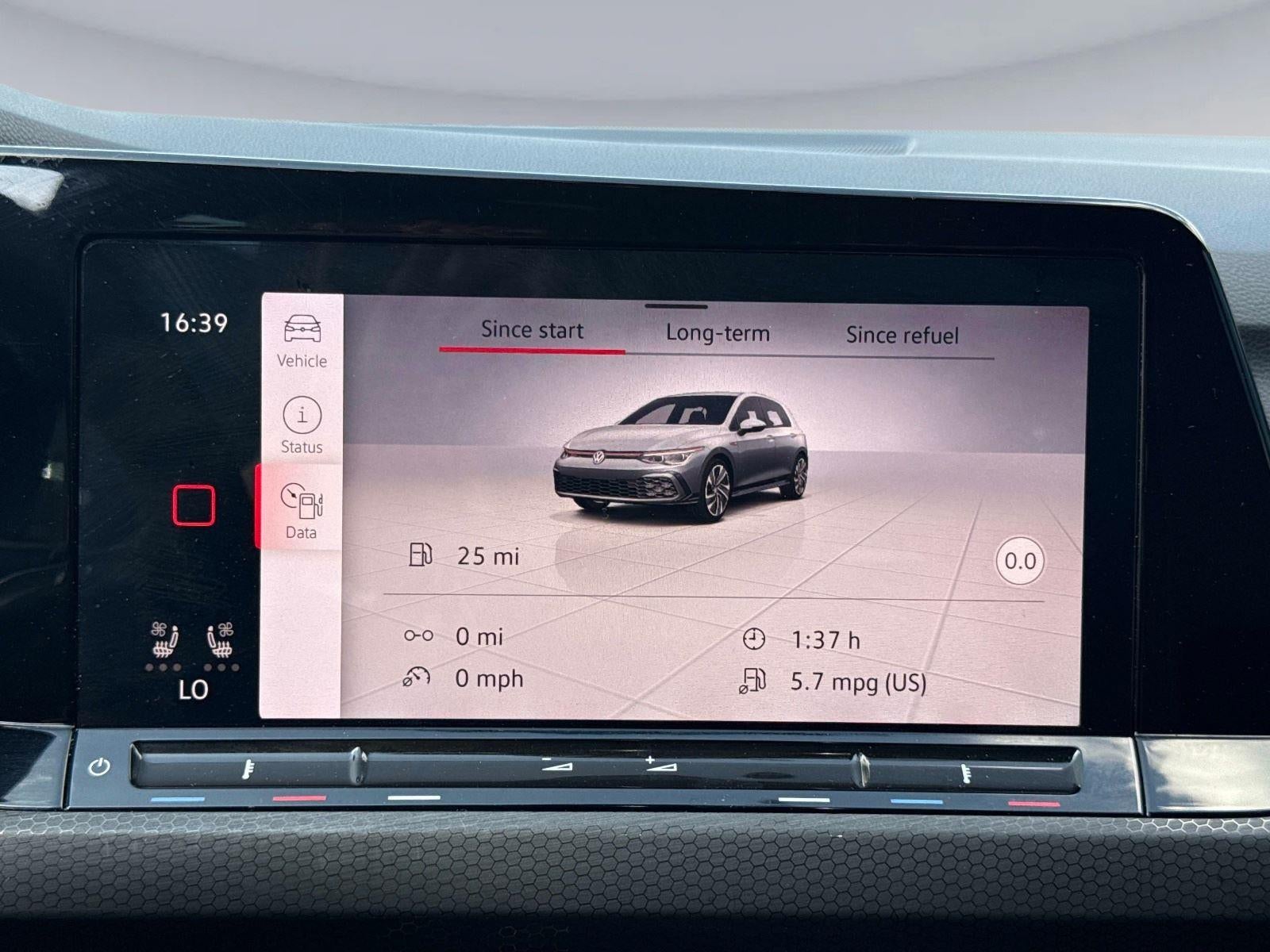 2022 Volkswagen Golf GTI SE