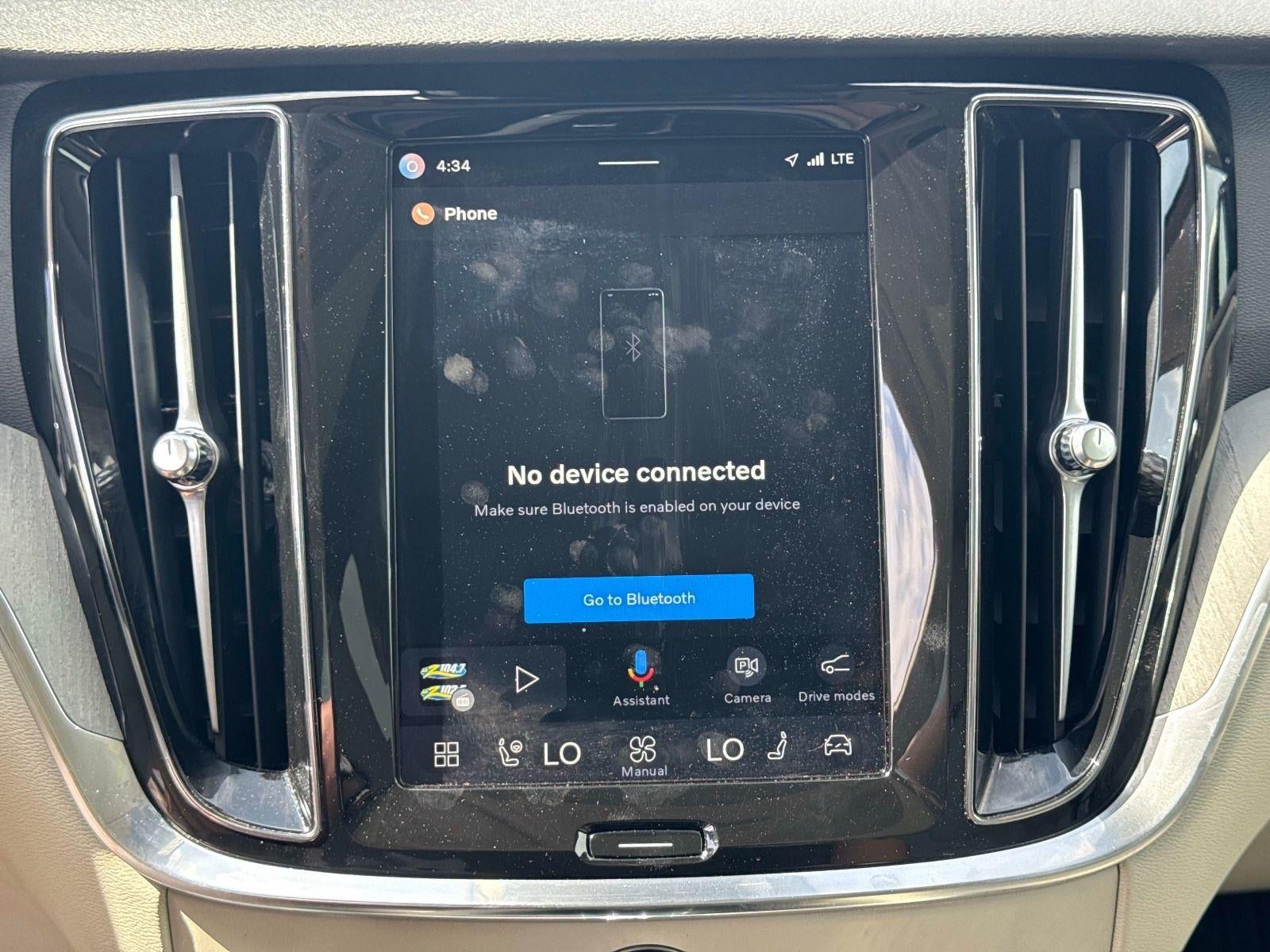 2025 Volvo V60 CROSS COUNT Plus